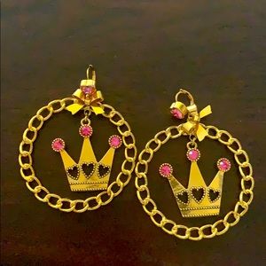 Betsey Johnson gold hoop crown earrings